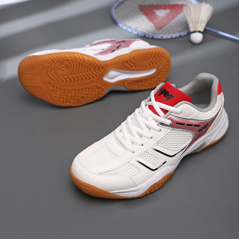 Новые кроссовки для бадминтона – обзор и цена Badminton Umpire