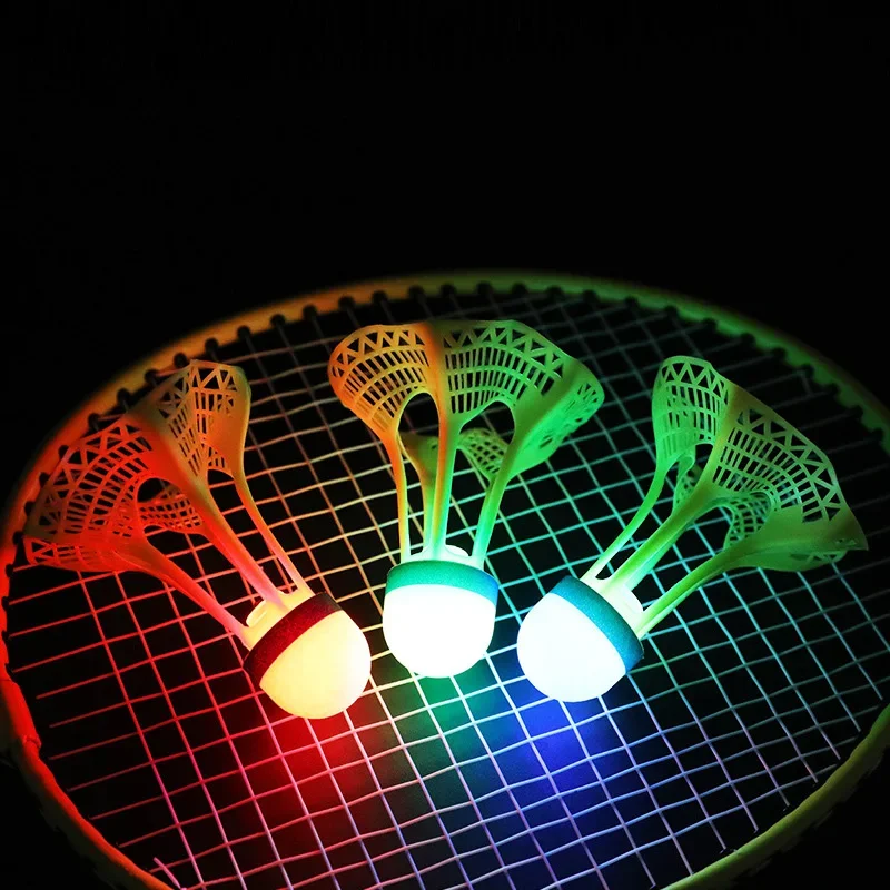 1/5 шт. светящиеся в темноте в – обзор и цена Badminton Shuttlecock